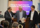 Poletti participó de la entrega de aportes para clubes que compiten a nivel nacional