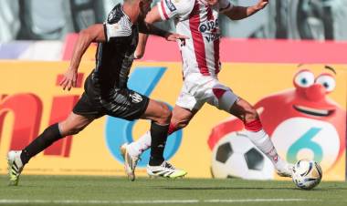 Central Córdoba goleó a Unión y se prende en la pelea por el Grupo A en el Torneo Clausura
