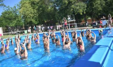Más de 60 mil personas ya disfrutaron de las piletas recreativas en los polideportivos municipales