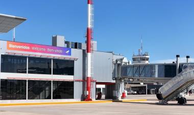 Con el Aeropuerto de Rosario a pleno, Santa Fe estrecha vínculos con Europa para fortalecer la conectividad internacional y el turismo receptivo