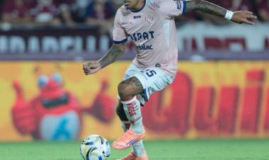 Lanús venció a Unión y alcanzó la cima de la Zona A del Torneo Apertura