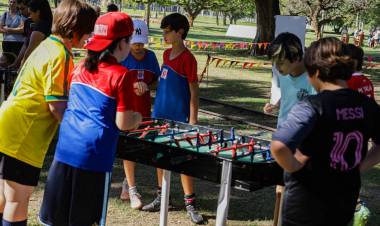  Vecinos del Parque Federal disfrutaron una tarde de deportes rumbo a los Juegos Suramericanos