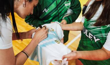 Yas Nizetich visitó Sunchales junto a Prevención Salud y compartió una jornada de formación y encuentro con la comunidad deportiva