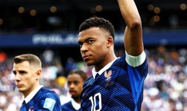 Mbappé a la caza de Messi: marcó un doblete y alcanzó a Klose como segundo máximo artillero de los mundiales