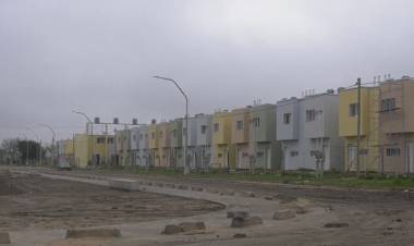 Esmeralda Este II: Provincia transformó una obra paralizada en la Villa Suramericana, y tras los Juegos será el hogar de 346 familias