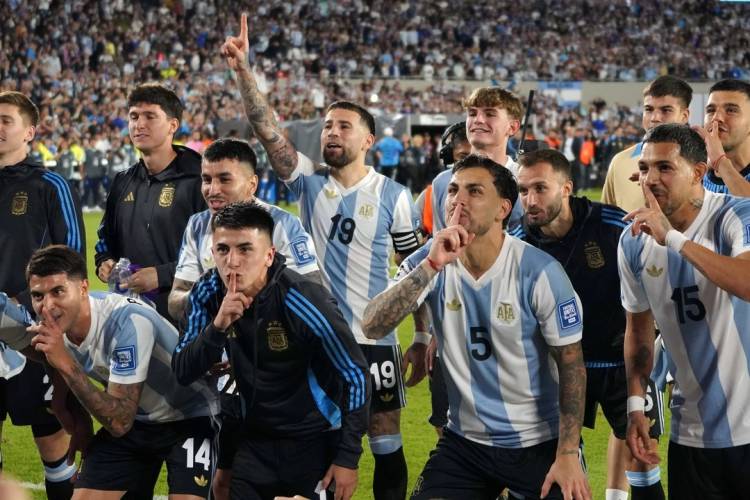 “Que nos respeten”: Rodrigo De Paul le respondió a Raphinha tras la goleada de Argentina frente a Brasil