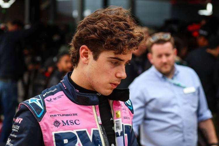 Colapinto no largó: tuvo problemas técnicos en el GP de Gran Bretaña antes de la partida