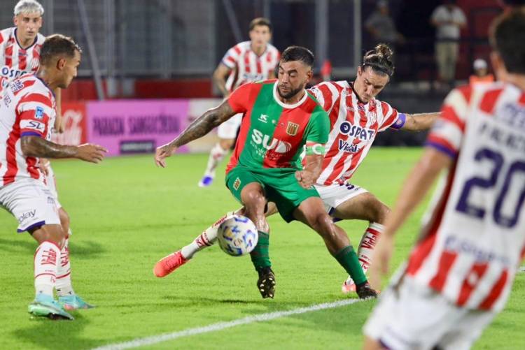 Mauro Pittón valoró la clasificación y remarcó: "Supimos manejar el partido"