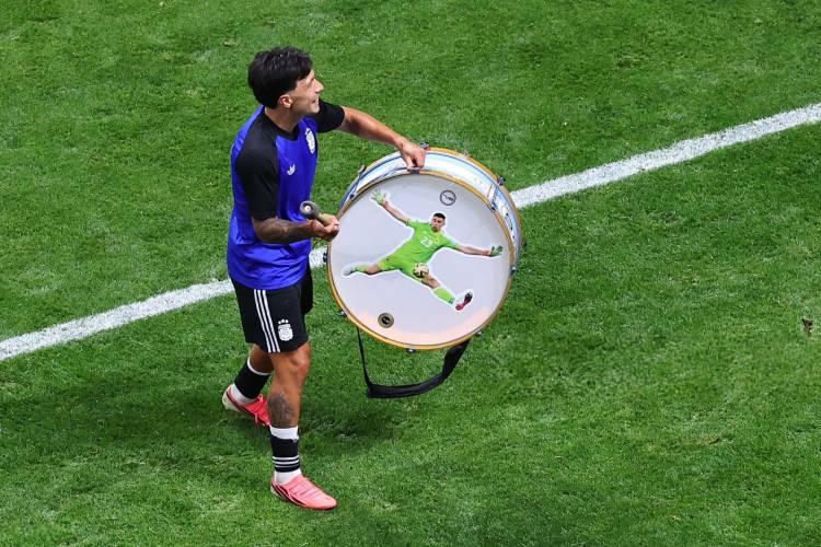 “No podíamos perder”: la emoción de Lisandro Martínez tras el triunfo ante Inglaterra
