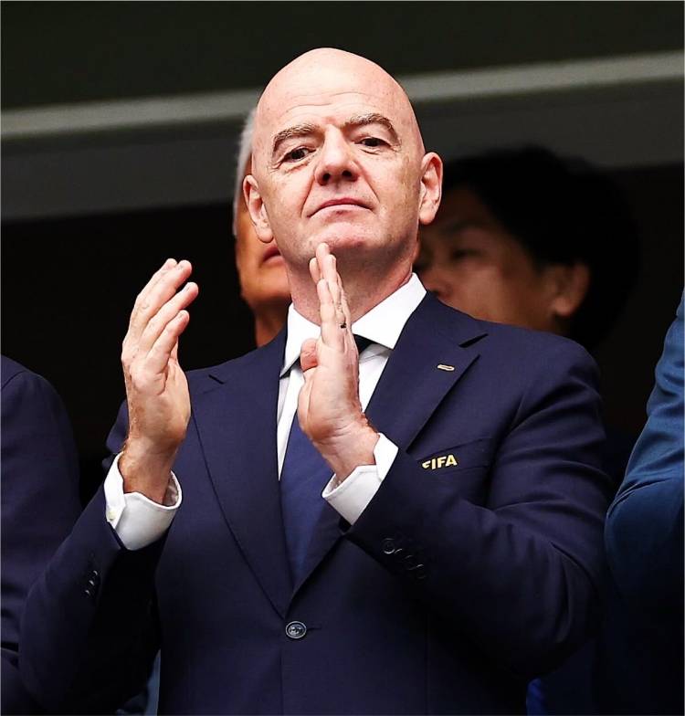 Infantino dio marcha atrás con la privatización del Mundial