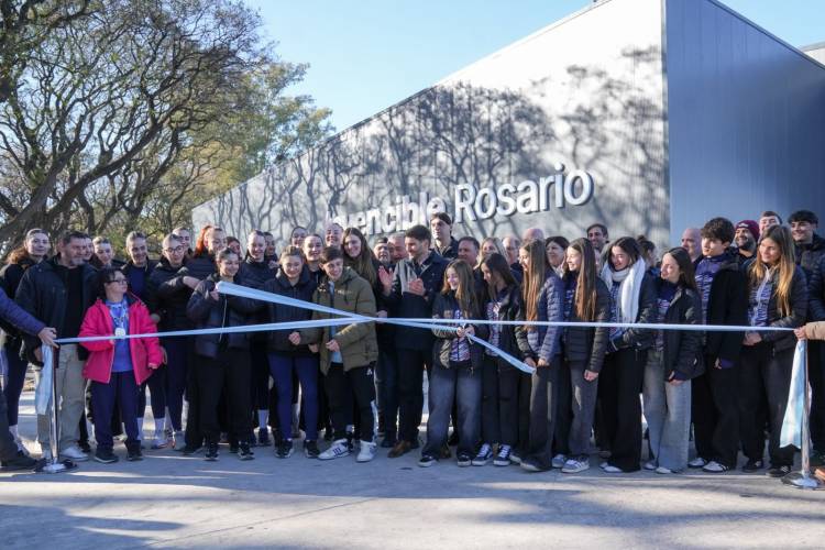 Quedó inaugurado el estadio multipropósito "Invencible Rosario"