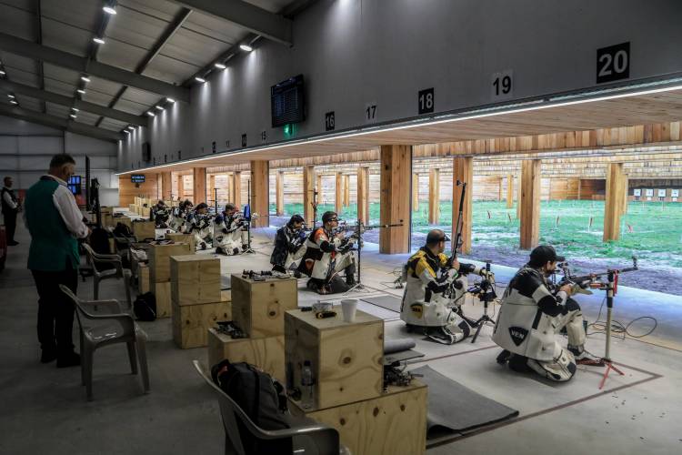 Alexis Eberhardt ganó el oro en rifle tres posiciones