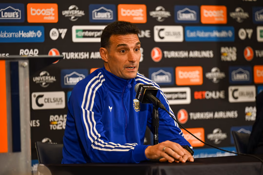 Scaloni, sobre el reemplazo de Balerdi para el Mundial: “Me voy a tomar uno o dos días más para anunciarlo”