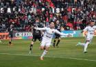 Colón aplastó a Central Norte, quedó segundo y ahora va a la caza del líder Ferro