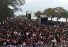 Más de 40 mil personas festejaron la llegada de la Antorcha Suramericana y la iluminación del Puente Colgante
