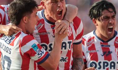 Unión derrotó a Deportivo Riestra y se acerca a la punta de la Zona A del Torneo Apertura