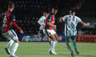 Lértora y la vara alta de Colón: "Cada partido es un paso más"