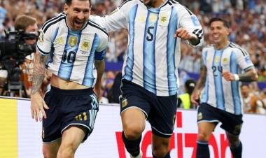 Julián Álvarez elogió a Messi: “Es el mejor de la historia, lo disfrutamos todos los días”