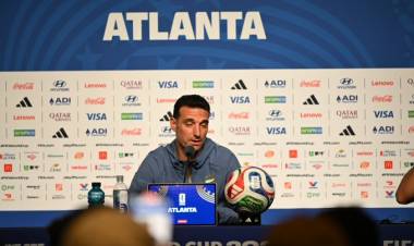 Scaloni, sobre el agónico triunfo: “No puedo hablar de la emoción"