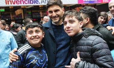 Pullaro: “El Invencible Arena nos muestra el camino que hoy recorren Rosario y la provincia de Santa Fe”