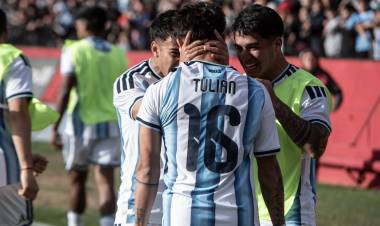  Argentina le empató a Venezuela en el final y se metió en semifinales del fútbol en los Suramericanos