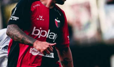 Colón jugó un penoso partido, no pateó al arco y apenas empató con All Boys