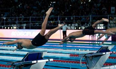 El Invencible Centro Acuático recibe la final de la Copa Santa Fe de Natación como parte del legado de los Juegos