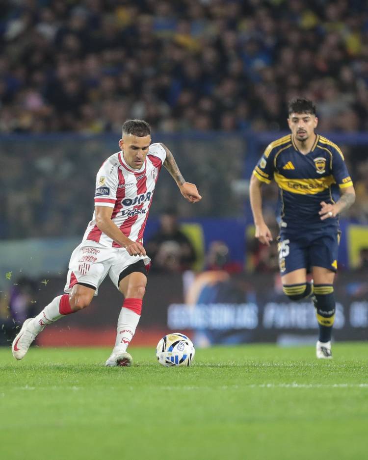 Unión rescató un gran punto en la fiesta del retorno de Paredes a Boca