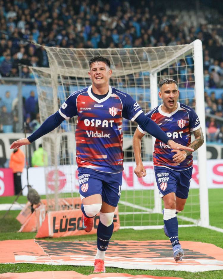 Triunfazo de Unión en el "Cilindro" de Avellaneda