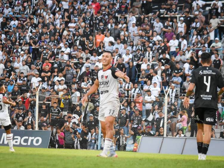 Colón se trajo un empate de tierras salteñas