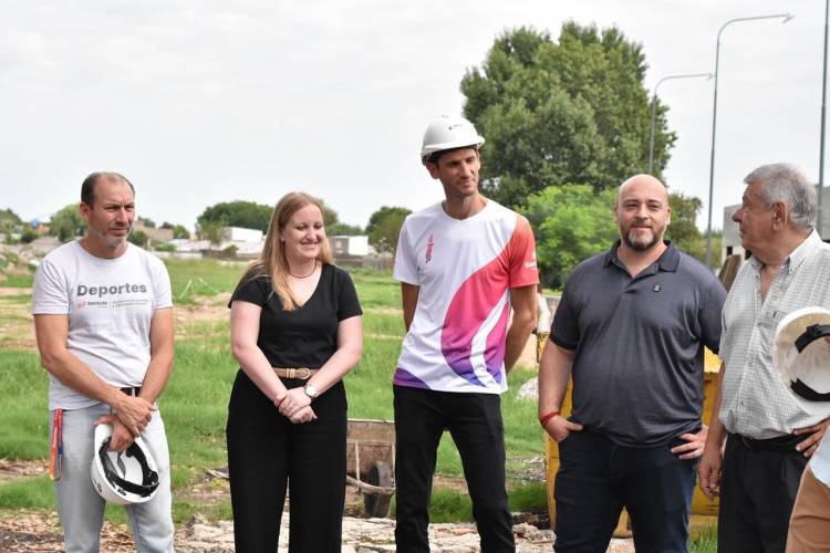 Recorrida con deportistas y autoridades: las obras del CARD avanzan a ritmo sostenido rumbo a los Juegos Suramericanos