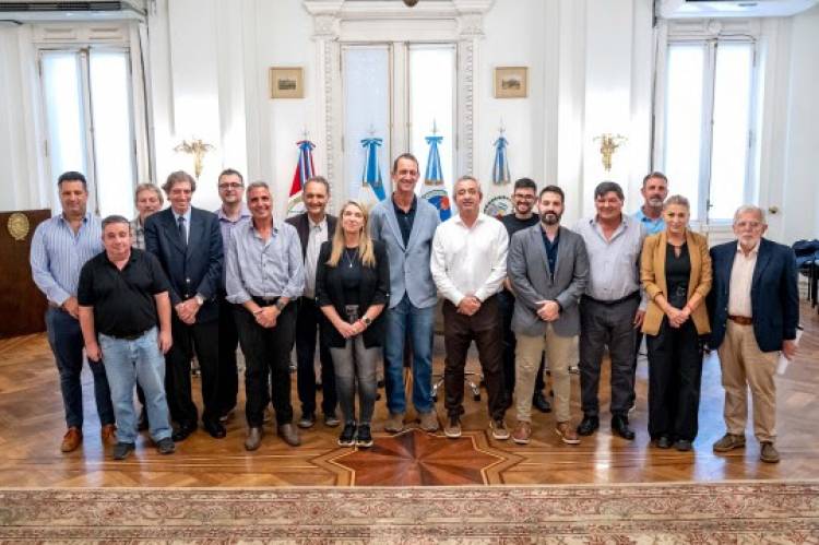 El Municipio desarrolló una mesa de trabajo con clubes de la costa