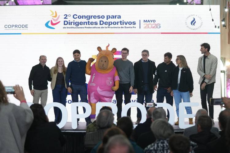 Pullaro convocó a los clubes a ser protagonistas del cambio social y destacó la inversión histórica en deporte en Santa Fe