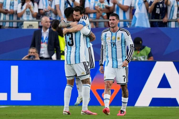 Con una actuación estelar de Messi, Argentina goleó a Argelia en su debut en el Mundial 2026
