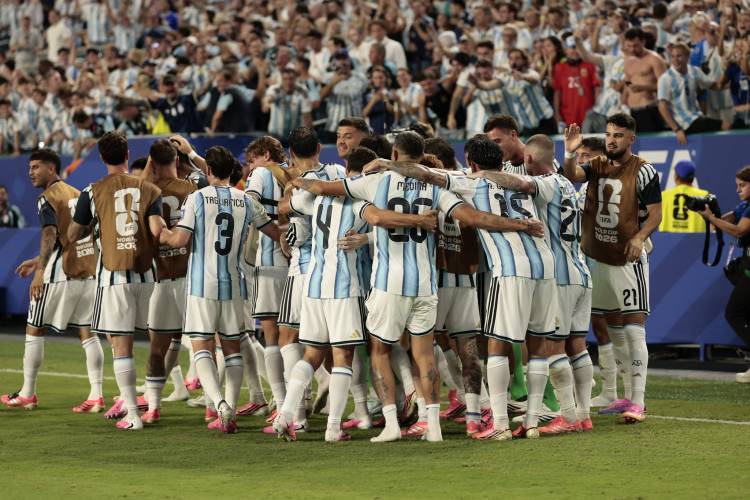 La Selección argentina le ganó un partido durísimo a Cabo Verde y se metió en los octavos de final del Mundial 2026