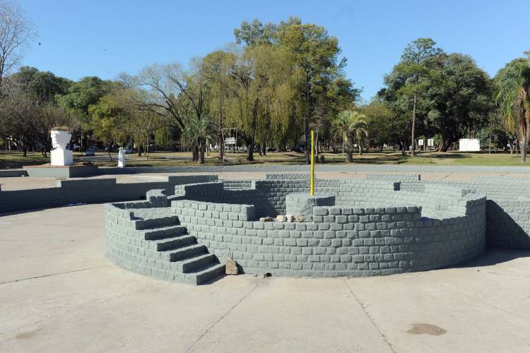 La Municipalidad licitó la reconversión integral del piletón del Parque Garay