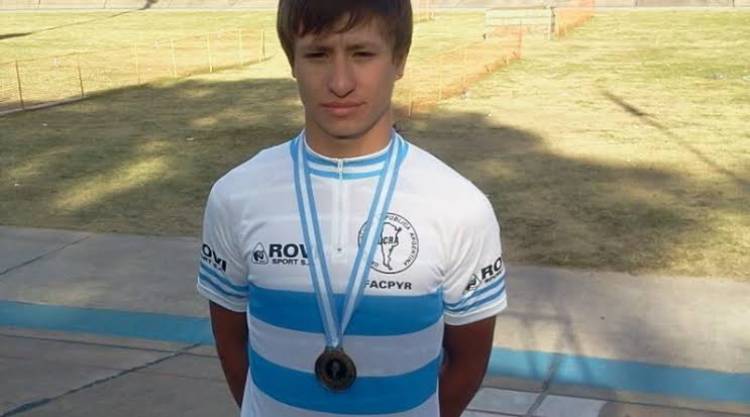 Calvo impulsa el nombre de Ezequiel Mandril para el velódromo de los Suramericanos en Rafaela