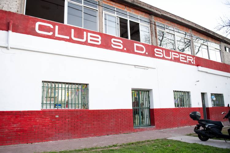 La Municipalidad acompañó la recuperación del histórico Club Superí 