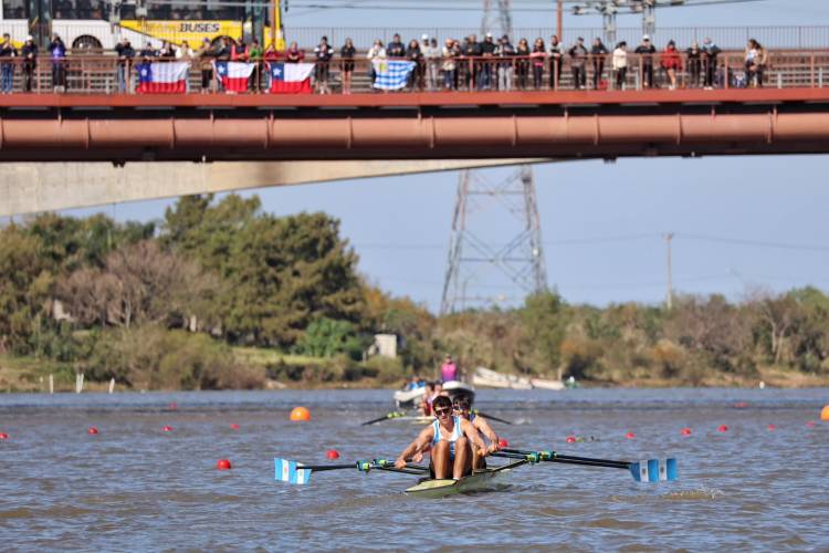 Remo en los Juegos Suramericanos: El uruguayo Felipe Klüver se llevó el oro en la Laguna Setúbal