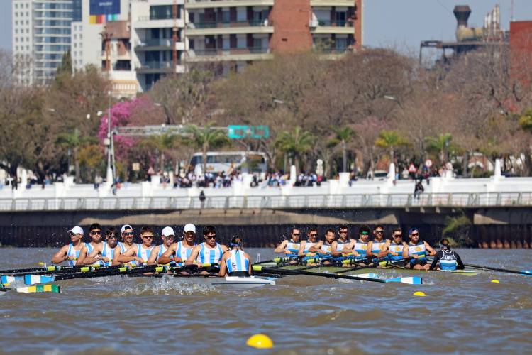 Rosario volvió a subir al podio: medallas de plata para remeros de la ciudad en los Juegos Suramericanos